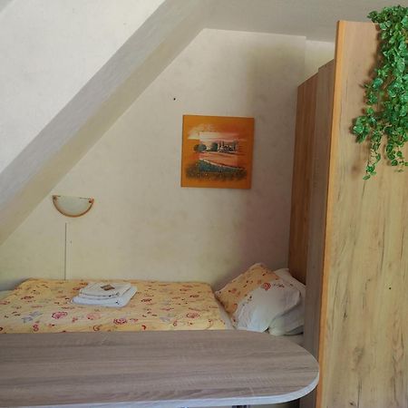 Thomasburg Hof Kueselberg B&B 외부 사진